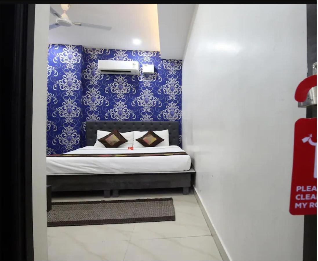 Hotel Cross Road By Wb Inn أوناو المظهر الخارجي الصورة
