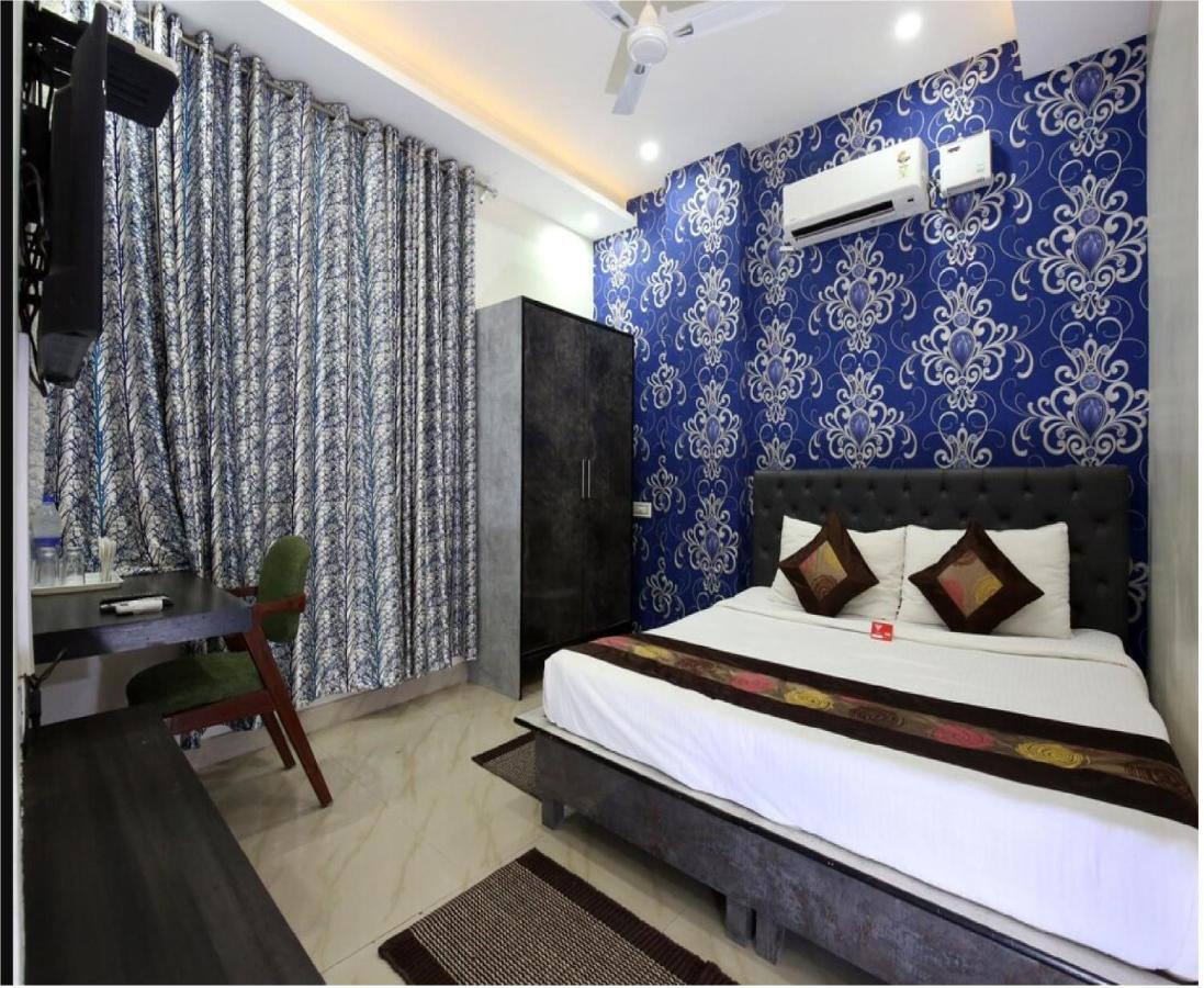 Hotel Cross Road By Wb Inn أوناو المظهر الخارجي الصورة